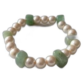 Autre Marque Elastic bracelet with pearls and stones Eggshell