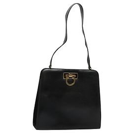 Bolsa de Ombro Gancini em Couro Preto e Ouro Auth MX418 da Salvatore Ferragamo Preto Dourado