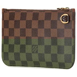 Louis Vuitton-Louis Vuitton Brown Damier Ebene Neverfull Pouch-Brown