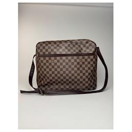 Louis Vuitton-LOUIS VUITTON Travel bags T.  Leather-Brown