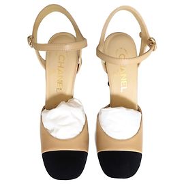 sandales Chanel Beige