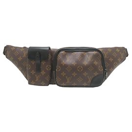 Louis Vuitton Christopher Bumbag Brown
