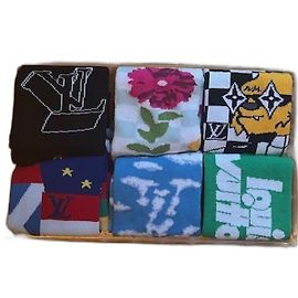 RARE conjunto de calcetines Louis Vuitton LV archives Virgil Abloh Multicolor