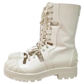 Christian Dior Dior White Iron Leather Tall Boots sz. 38 Beige