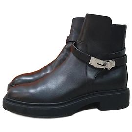Hermès Hermes Black Leather Veo Ankle Boots Sz. 38 Black