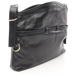 Givenchy-Givenchy VOYOU Leather Shoulder Bag-Black