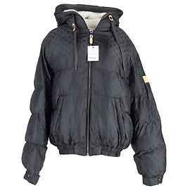 Louis Vuitton Monogram Daunenjacke aus schwarner Polyamid Grau
