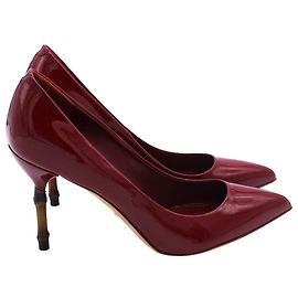 Gucci Bamboo Accent Pumps aus rotem Lackleder Rot Bordeaux