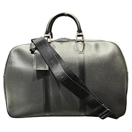 Louis Vuitton-Louis Vuitton Taiga Kendall PM Travel Bag M30122-Black
