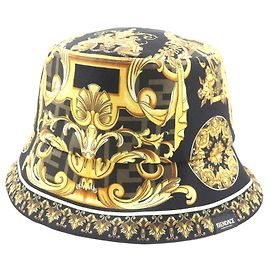 Fendi Silk Reversible FF Logo Bucket Hat Black
