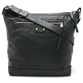 Bolsa de Ombro 2 em 1 em Couro de Bezerro Balenciaga Classic Day Preto