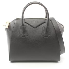 Givenchy-Givenchy Leather Handbag BB50TPB20R001-Black