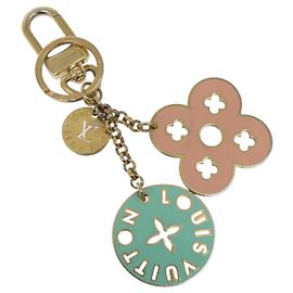 LOUIS VUITTON Porte Clés Looping Charm métal Or M66006 LV Auth BD2257 Doré
