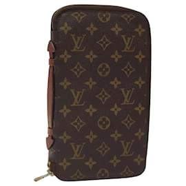 Louis Vuitton-LOUIS VUITTON Monogram Poche Escapade Travel Case M60113 LV Auth 118568-Monogram