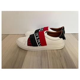 Givenchy-Sneakers-White