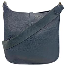 Hermès-Sac à épaule Hermes Evelyn 1GM en cuir Fjord marine-Bleu Marine
