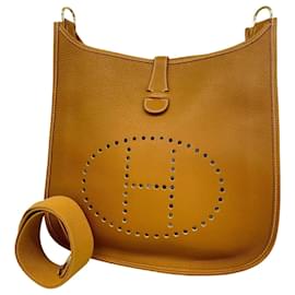 Hermès-Sac à épaule Hermes Evelyn 1GM Togo Or C Stamp-Doré
