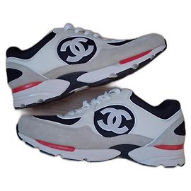 Chanel CC Runners Sneakers Black Ivory Beige Black Red Beige