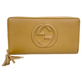 Cartera larga Gucci Soho Interlocking G Beige