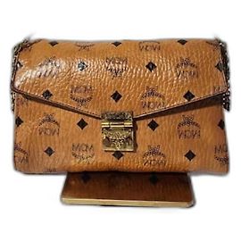 MCM Visetos Medium Patricia Wallet On Chain Cognac Brown