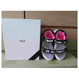 Msgm-Logo-Black,Pink