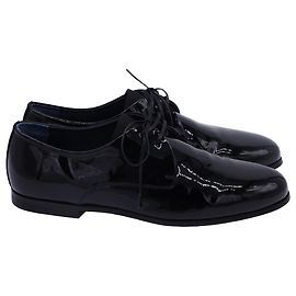Salvatore Ferragamo Ferragamo Oxfords in Black Patent Leather Black