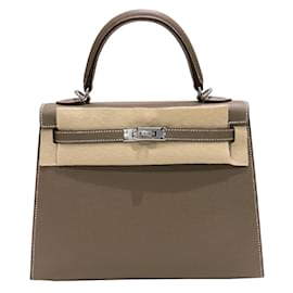 Hermès-Sac à épaule Hermes Kelly 25 en gris Etoupe-Taupe
