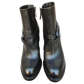 Santoni Black Leather Ankle Boots Black