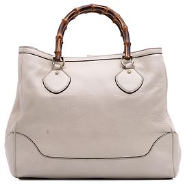 Gucci Weißer Mittlerer Leder Bamboo Diana Tote Weiß