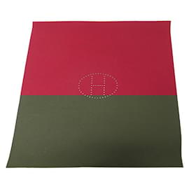 Hermès-HERMES EVELYNE BRIDGE MAT BORDEAUX BURGUNDY FELT BRIDGE MAT CARPET-Dark red