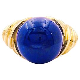 Autre Marque Anillo de oro amarillo con cabujón de lapislázuli. Otro