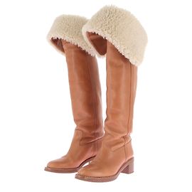 Céline Botas de Cuero y Shearling Folco Castaño