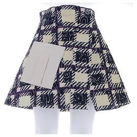 Louis Vuitton Saia de veludo estampada em tartan Bege