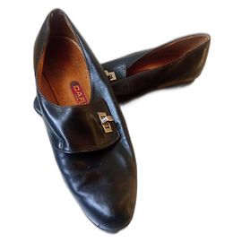 Carel Black Leather Flats Black