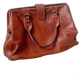 Autre Marque Borsa The Bridge in pelle color cammello stile valigetta Cammello