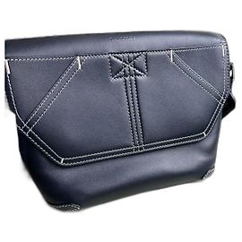Burberry Schwarze Messenger Schultertasche Schwarz
