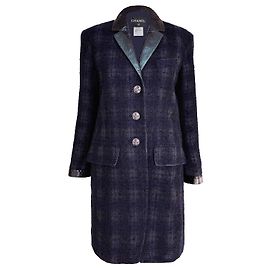 Chanel Paris / Edinburgh Relic Tartan Tweed Jacket Multiple colors