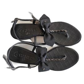 Sandali Chanel Nero
