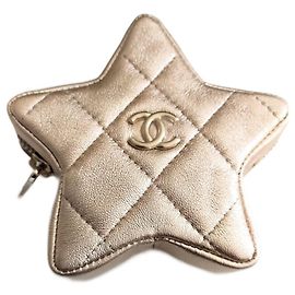 Chanel star wallet Golden