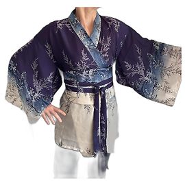 Autre Marque Kimono + Cinto Obi de Seda Impressa Branco Azul