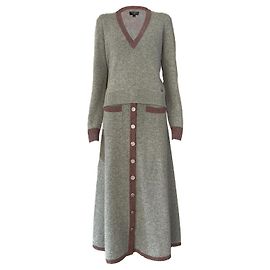 Chanel Entspanntes beiges Kaschmir-Ensemble Paris / Rom Beige