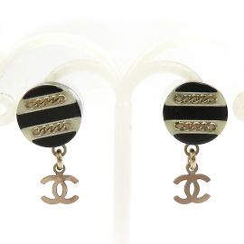 Orecchini in oro nero e bianco di Chanel Nero Bianco D'oro