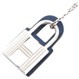 Hermès Hermes Kelly Halskette aus Edelstahl Silber Metallisch