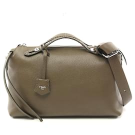 Fendi-Fendi By The Way Large Leather Handbag-Green