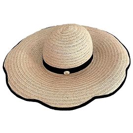 Camelia Chanel Strohhut mit schwarzem Rand, Größe T.S Schwarz Beige