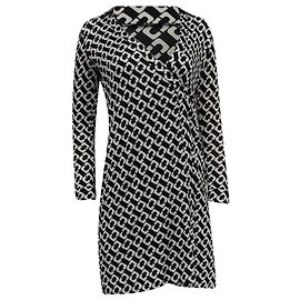 Diane Von Furstenberg Chain Print Mini Wrap Dress in Multicolor Silk Multiple colors