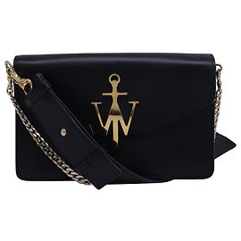Borsa a spalla in pelle nera con patta e logo ad ancora JW Anderson Nero
