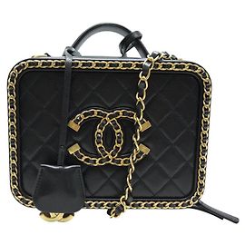BOLSA DE MÃO CHANEL VANITY LOGO CC CORRENTE COURO PRETO Preto