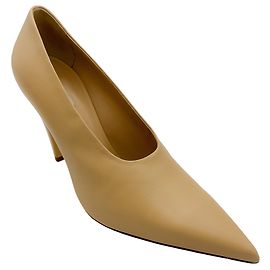 Max Mara Beige Pointed Toe Leather Pumps Beige