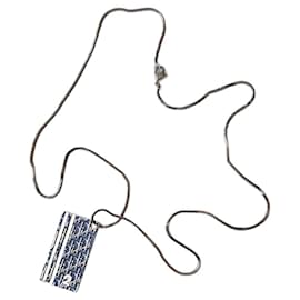 Colar Dior Pingente Retangular Azul e Prateado Prata Azul